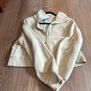 Lululemon cropped scuba funnel neck size xs/s like new condition trench colour